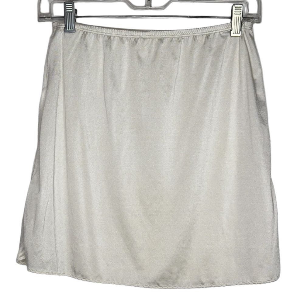 Vintage Gilligan & O'Malley Nylon Mini Slip